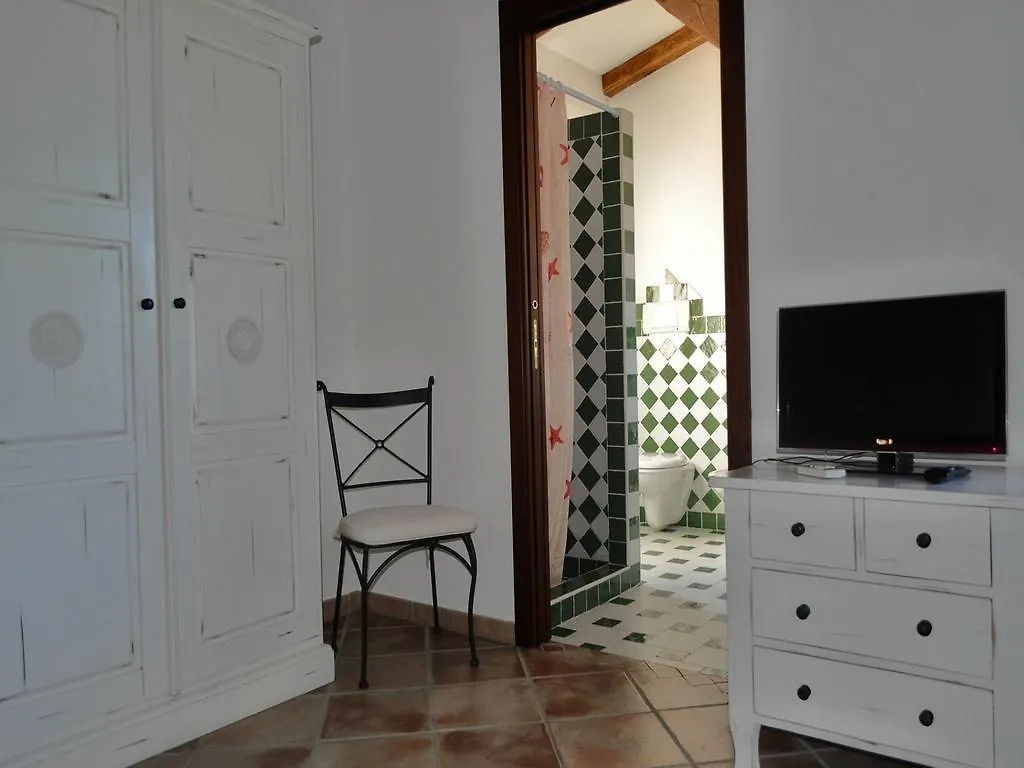 B&B Pubulos Olbia Bed & Breakfast